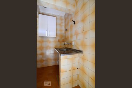 Cozinha de kitnet/studio à venda com 1 quarto, 21m² em Vila Itapura, Campinas