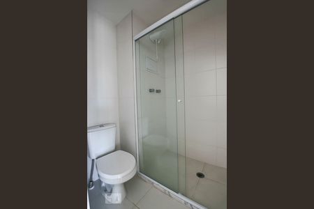 Banheiro de kitnet/studio para alugar com 1 quarto, 34m² em Consolação, São Paulo