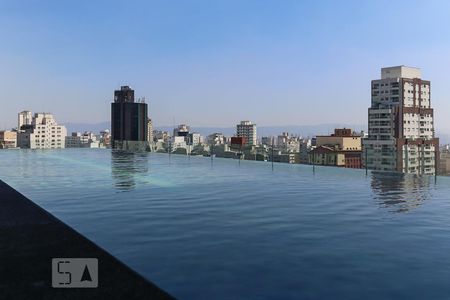 Piscina de kitnet/studio para alugar com 1 quarto, 34m² em Consolação, São Paulo