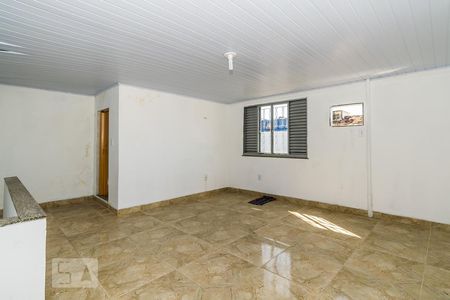 Kitnet de kitnet/studio para alugar com 1 quarto, 50m² em Olaria, Rio de Janeiro