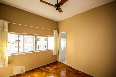 Sala de apartamento para alugar com 1 quarto, 45m² em Copacabana, Rio de Janeiro