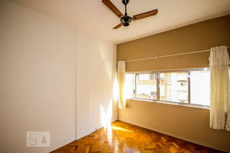 Sala de apartamento para alugar com 1 quarto, 45m² em Copacabana, Rio de Janeiro