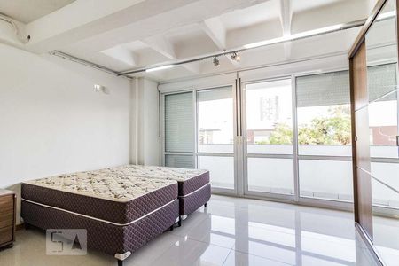 Sala/Quarto de kitnet/studio para alugar com 1 quarto, 42m² em Menino Deus, Porto Alegre