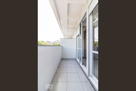 Sacada de kitnet/studio para alugar com 1 quarto, 42m² em Menino Deus, Porto Alegre