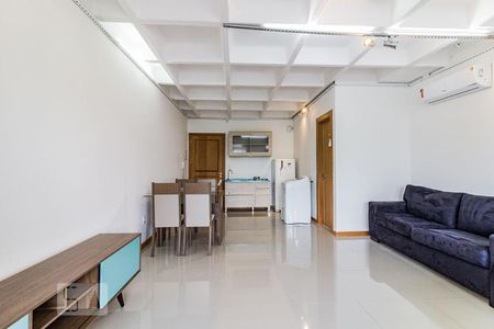 Sala/Quarto de kitnet/studio para alugar com 1 quarto, 42m² em Menino Deus, Porto Alegre