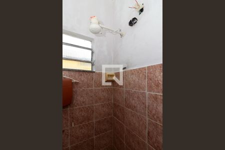 Banheiro de casa para alugar com 1 quarto, 30m² em Irajá, Rio de Janeiro