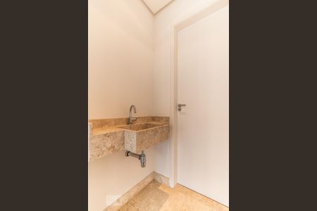 Lavabo de apartamento para alugar com 3 quartos, 135m² em Pinheiros, São Paulo