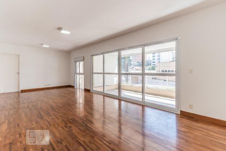 Sala de apartamento para alugar com 3 quartos, 135m² em Pinheiros, São Paulo