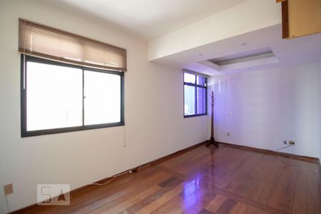 Suíte de apartamento à venda com 2 quartos, 90m² em Funcionários, Belo Horizonte