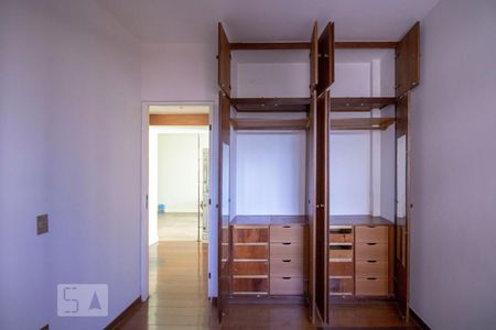 Quarto 01 de apartamento à venda com 2 quartos, 90m² em Funcionários, Belo Horizonte