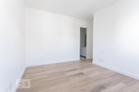 Suíte de apartamento para alugar com 2 quartos, 60m² em Sarandi, Porto Alegre