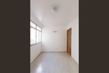 Sala de apartamento para alugar com 2 quartos, 42m² em Parque São Luís, São Paulo