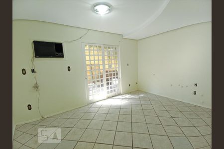 Quarto 2  de casa à venda com 3 quartos, 180m² em Rio dos Sinos, São Leopoldo