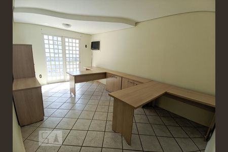 Sala de casa à venda com 3 quartos, 180m² em Rio dos Sinos, São Leopoldo