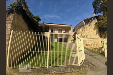 Fachada de casa à venda com 3 quartos, 180m² em Rio dos Sinos, São Leopoldo