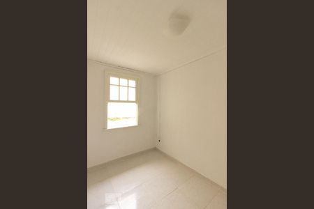 Quarto 1 de casa para alugar com 2 quartos, 68m² em São Lourenço, Curitiba