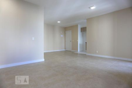 Sala de apartamento para alugar com 2 quartos, 83m² em Continental, Osasco