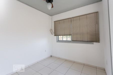 Sala 1 de casa para alugar com 3 quartos, 150m² em Cristal, Porto Alegre