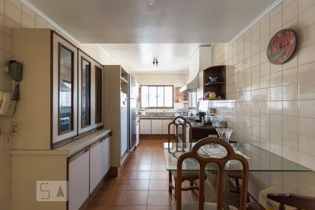 1o. Andar - Cozinha de apartamento à venda com 4 quartos, 198m² em Jardim Vila Mariana, São Paulo