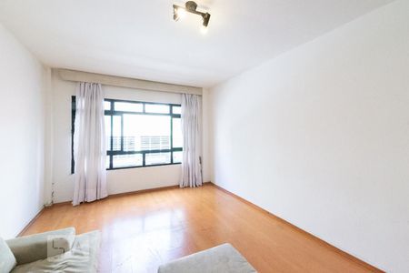 Apartamento à venda com 85m², 2 quartos e sem vagaSala