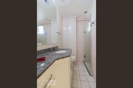 Banheiro de apartamento para alugar com 3 quartos, 80m² em Vila Progresso, Guarulhos