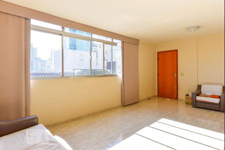 Sala de apartamento à venda com 3 quartos, 117m² em Pinheiros, São Paulo