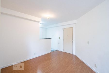 Sala de apartamento à venda com 3 quartos, 62m² em São João Clímaco, São Paulo