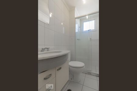 Banheiro suíte de apartamento para alugar com 3 quartos, 69m² em Vila Moinho Velho, São Paulo