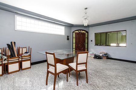 Sala de casa à venda com 3 quartos, 220m² em Vila Santa Clara, São Paulo