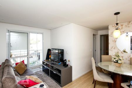 Sala de apartamento à venda com 2 quartos, 57m² em Jardim Santa Francisca, Guarulhos