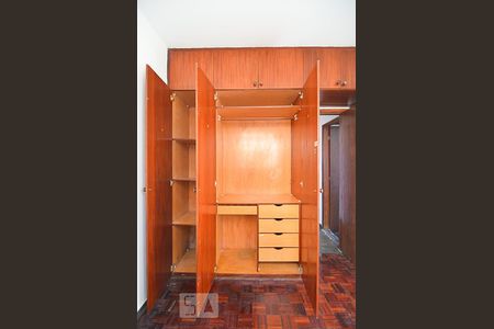 Quarto 1 de apartamento à venda com 3 quartos, 69m² em Estoril, Belo Horizonte