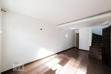 Sala de casa à venda com 3 quartos, 124m² em Jardim Consórcio, São Paulo