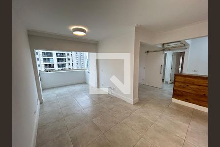 Sala de apartamento para alugar com 2 quartos, 88m² em Vila Romana, São Paulo