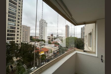 Vista da sala de apartamento para alugar com 2 quartos, 88m² em Vila Romana, São Paulo