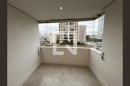 Sala de apartamento para alugar com 2 quartos, 88m² em Vila Romana, São Paulo