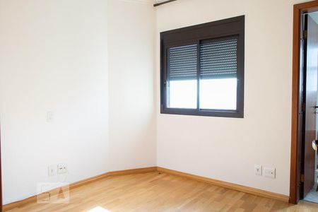 QUARTO 1 SUITE de apartamento à venda com 3 quartos, 131m² em Santa Teresinha, São Paulo