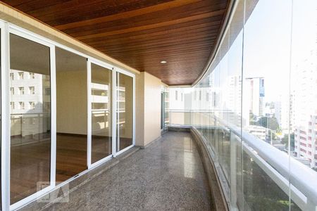 Varanda da Sala de apartamento à venda com 4 quartos, 360m² em Itaim Bibi, São Paulo