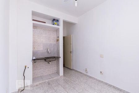 Studio de kitnet/studio para alugar com 1 quarto, 16m² em Centro, Rio de Janeiro