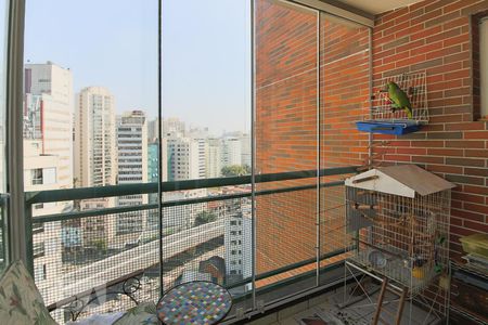 Varanda de apartamento para alugar com 2 quartos, 85m² em Bela Vista, São Paulo