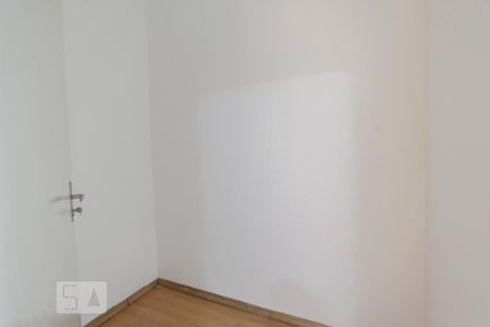 Closet da Suíte 1 de casa para alugar com 3 quartos, 180m² em Vila Paulista, São Paulo