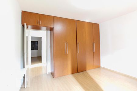 Suíte 1 de casa para alugar com 3 quartos, 180m² em Vila Paulista, São Paulo