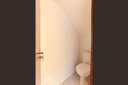 Banheiro Lavabo de casa de condomínio para alugar com 3 quartos, 75m² em Jardim Santa Cruz, São Paulo