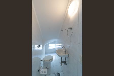 Lavabo de casa para alugar com 3 quartos, 120m² em Jardim Consórcio, São Paulo