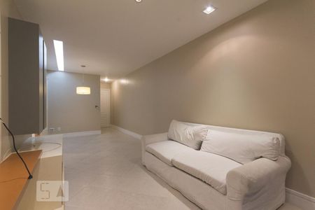 Sala de apartamento à venda com 2 quartos, 110m² em Barra da Tijuca, Rio de Janeiro