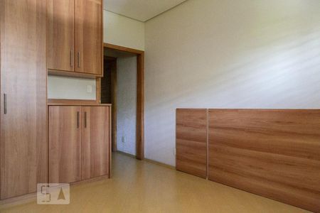 Quarto 1 de casa à venda com 4 quartos, 150m² em Vila Monumento, São Paulo