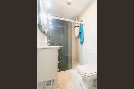 Banheiro de apartamento para alugar com 1 quarto, 36m² em Catete, Rio de Janeiro