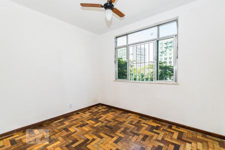 Quarto 1 de apartamento à venda com 3 quartos, 69m² em Olaria, Rio de Janeiro