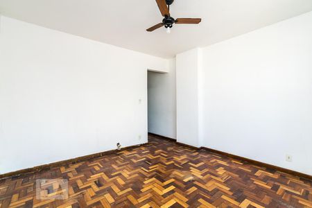 Sala de apartamento à venda com 3 quartos, 69m² em Olaria, Rio de Janeiro