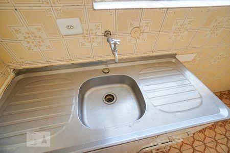 Detalhe cozinha de apartamento para alugar com 1 quarto, 50m² em Parque Boturussu, São Paulo