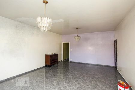 Sala de casa à venda com 3 quartos, 220m² em Macedo, Guarulhos